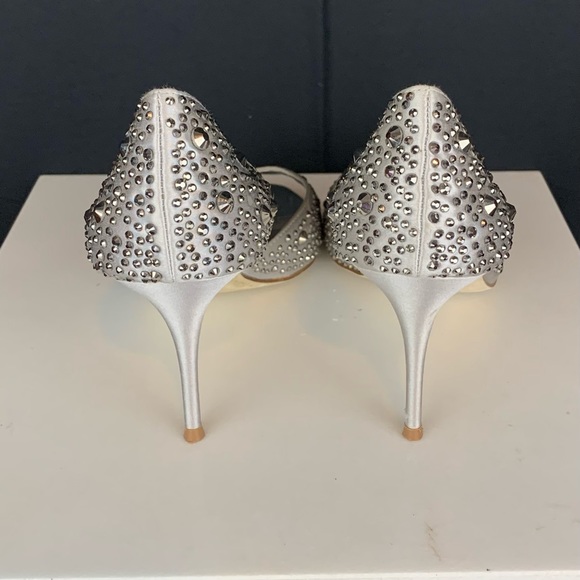 ALDO silver studded peep toe wedding formal heels, size 8.5 - Picture 2 of 8